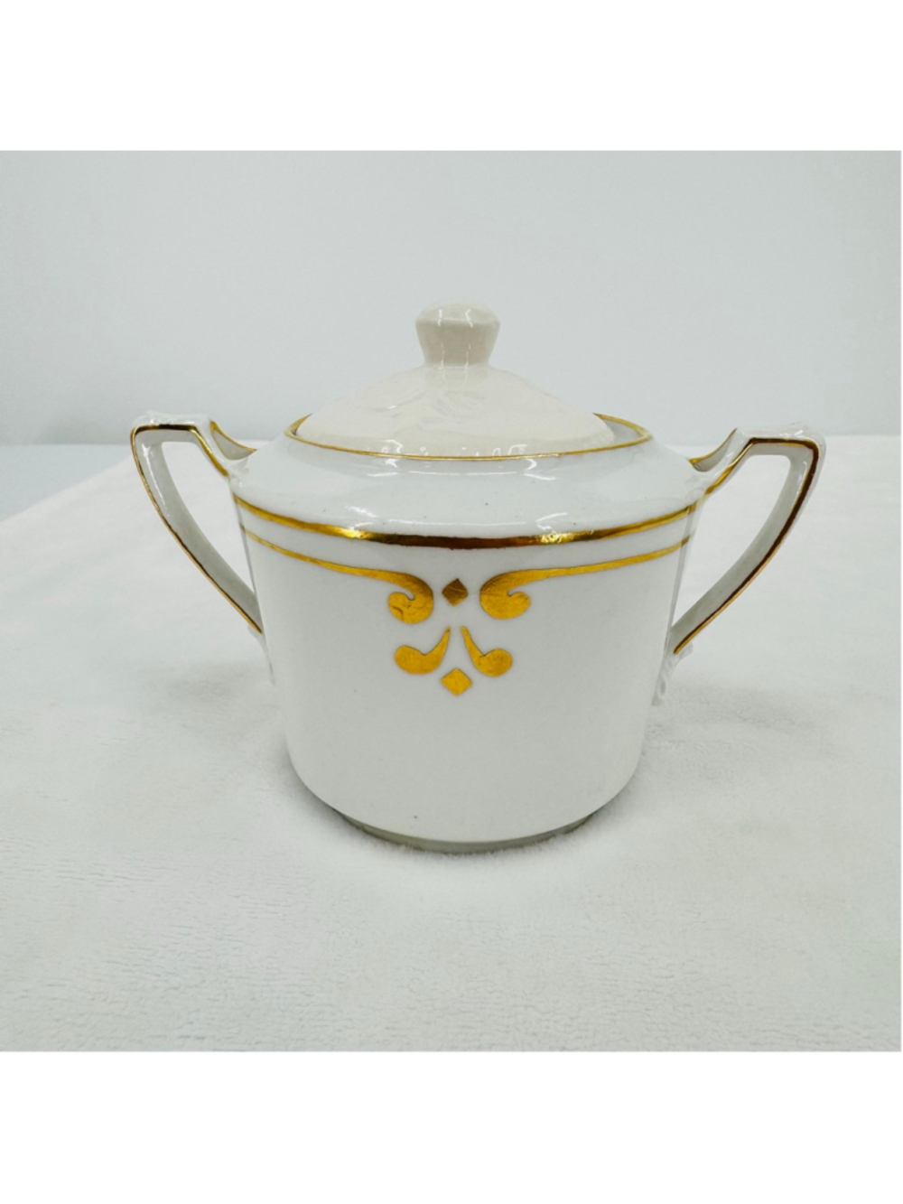 Antique 1913 KPM Porcelain Gilded Sugar Bowl Dish with Lid Berlin Factory WW1
